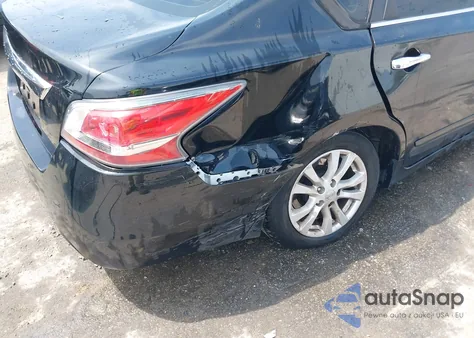 2014 Nissan Altima 2.5 S из США, поврежденный, VIN 1N4AL3AP4EN256487